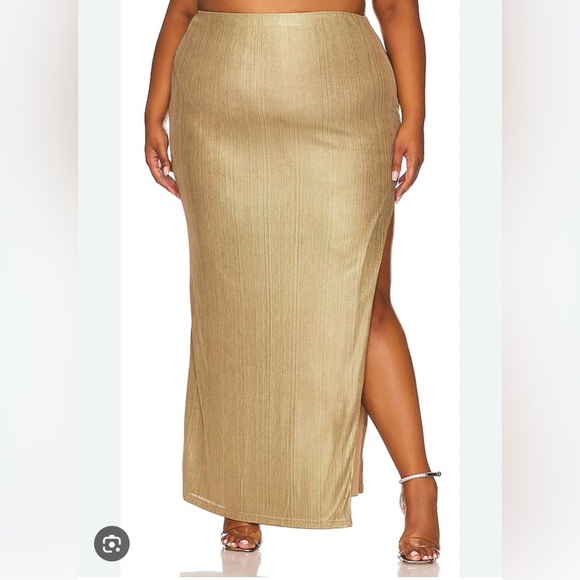 Remi x Revolve Elegant Gold Maxi Skirt size 4X - Picture 1 of 8